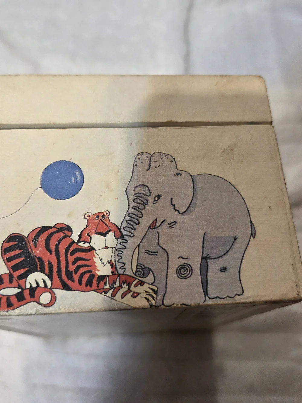 1970s Clown Jewelry And Music Box in White